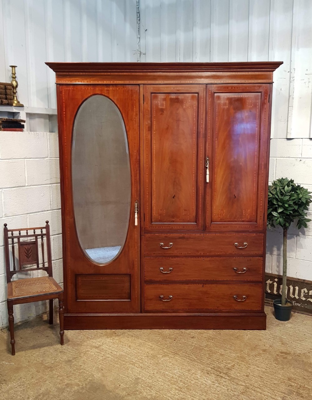 ANTIQUE EDWARDIAN MAHOGANY WARDROBE COMPACTUM C1900