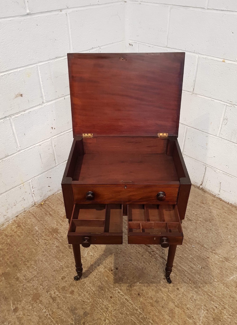ANTIQUE REGENCY MAHOGANY SIDE WORK TABLE C1820 View IV