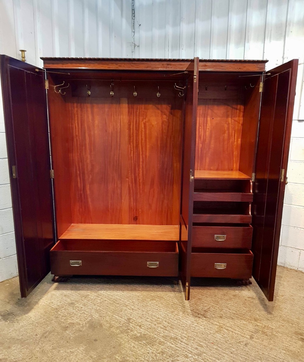 ANTIQUE VICTORIAN FLAMED MAGOGANY TRIPLE WARDROBE C1890 View V