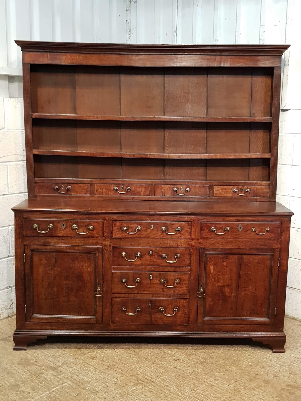 ANTIQUE ENGLISH GEORGIAN PERIOD OAK DRESSER C1770 View V