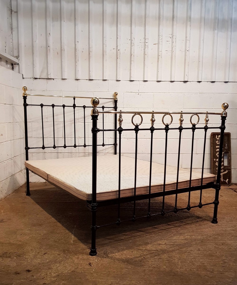 ANTIQUE VICTORIAN BRASS & IRON DOUBLE BED C1880 View II