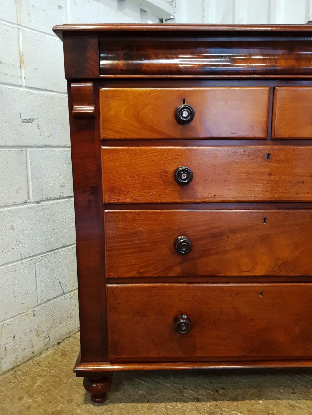 ANTIQUE VICTORIAN MAHOGANY CHEST OF DRAWERS C1870 View V