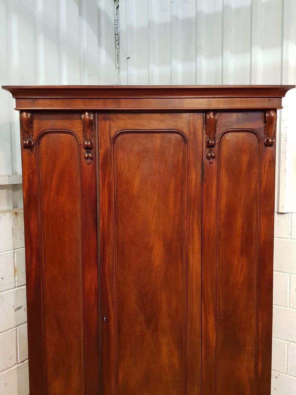 ANTIQUE VICTORIAN MAHOGANY SINGLE DOOR WARDROBE C1870 View II