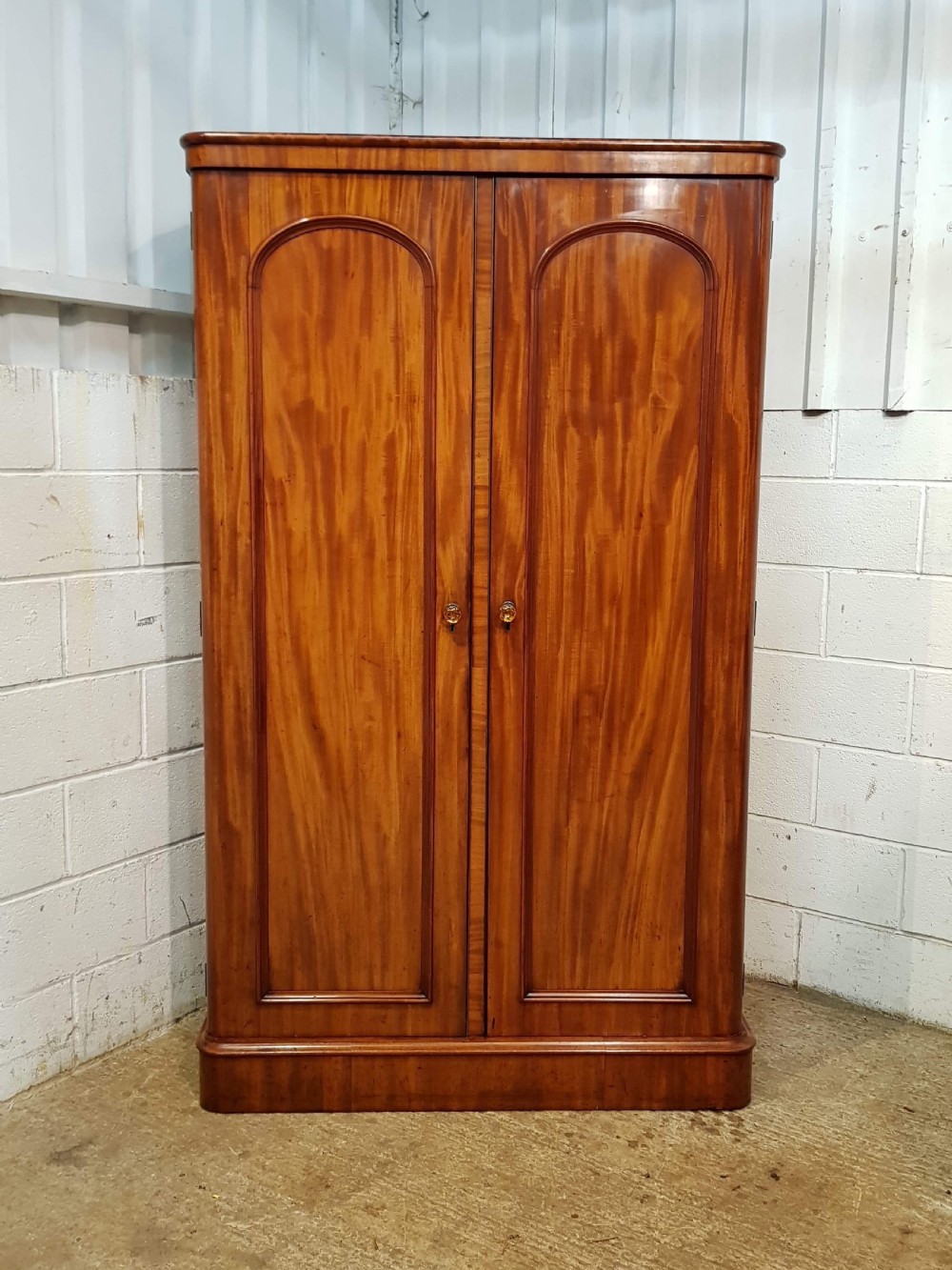 ANTIQUE VICTORIAN MAHOGANY DOUBLE WARDROBE C1880 View V