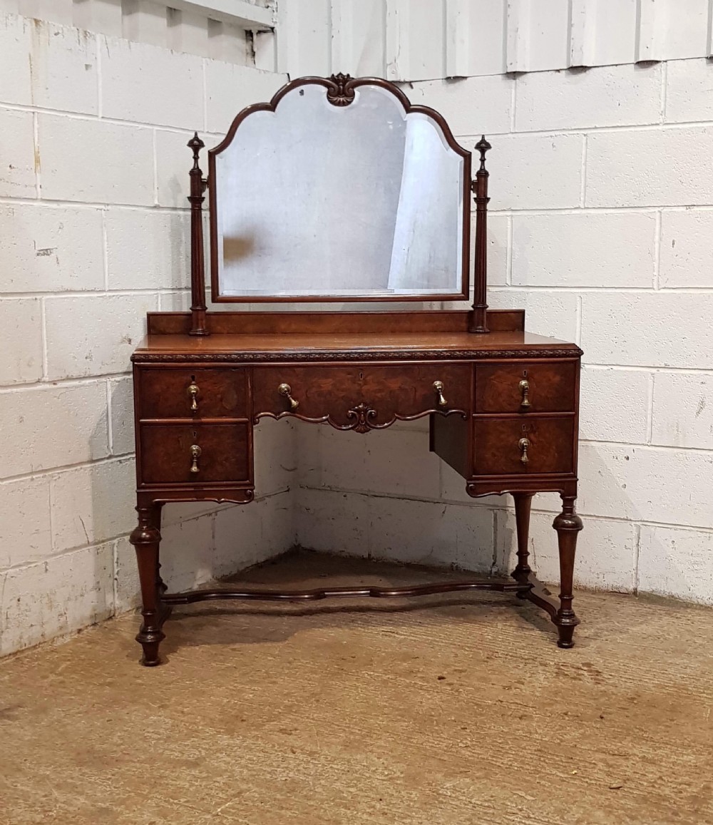 ANTIQUE BURR WALNUT QUEEN ANNE DRESSING TABLE C1920 View V