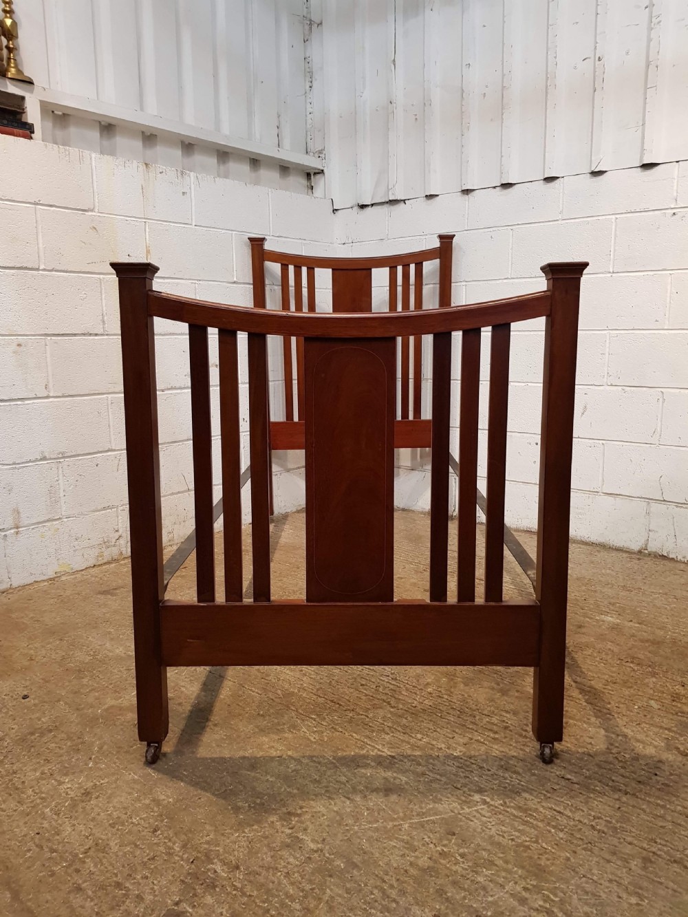 ANTIQUE PAIR EDWARDIAN MAHOGANY SINGLE BEDS C1900 View IV