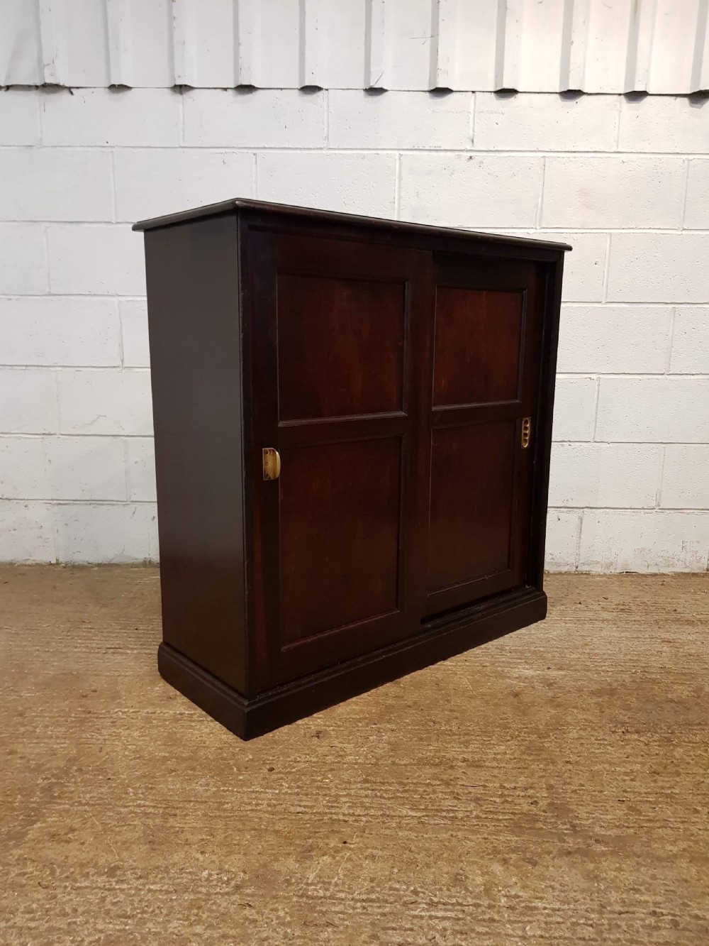 ANTIQUE LATE VICTORIAN MAHOGANY CUPBOARD C1890 View II