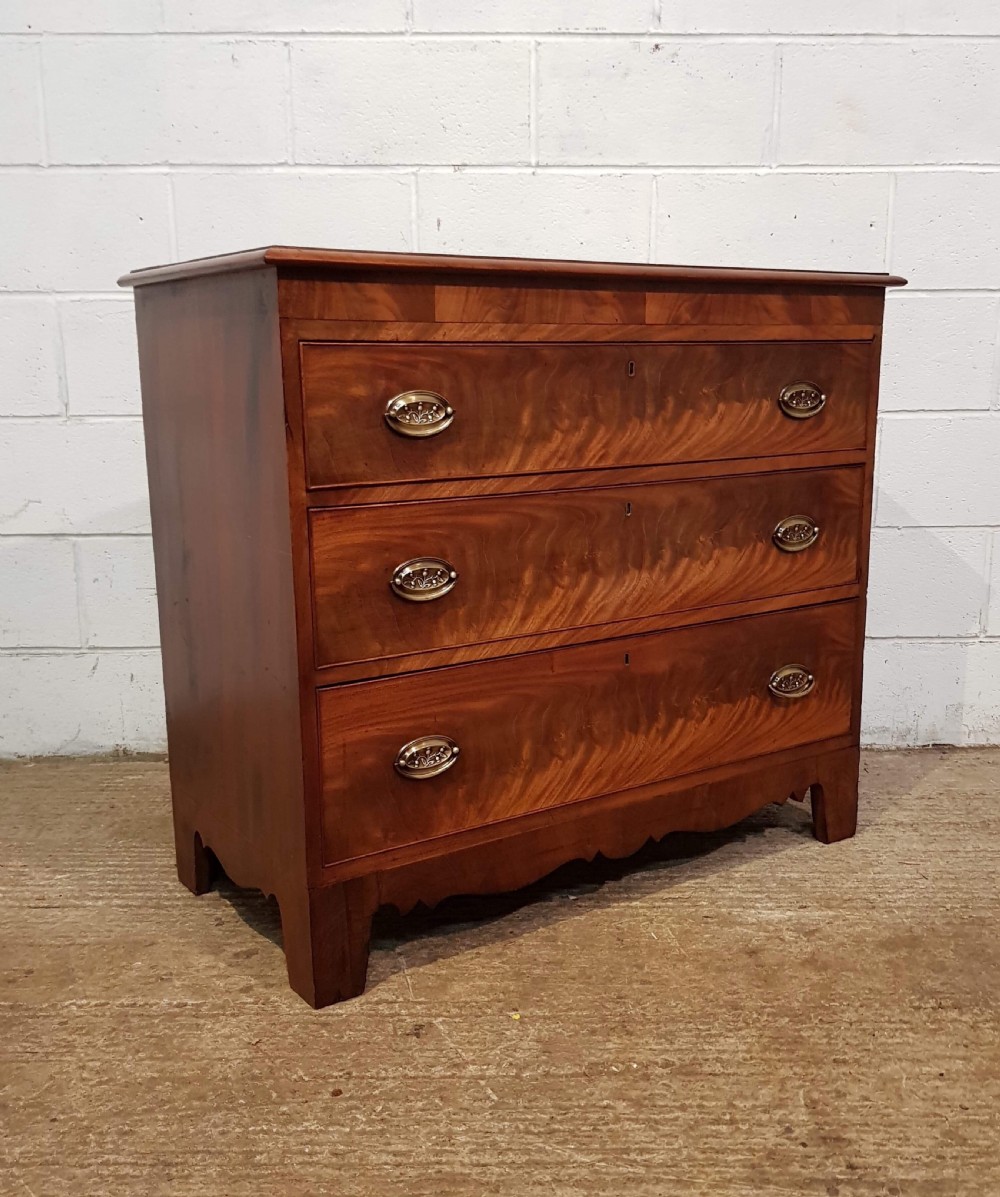 ANTIQUE REGENCY FLAMED MAHOGANY CHEST OF DRAWERS C1820 View II