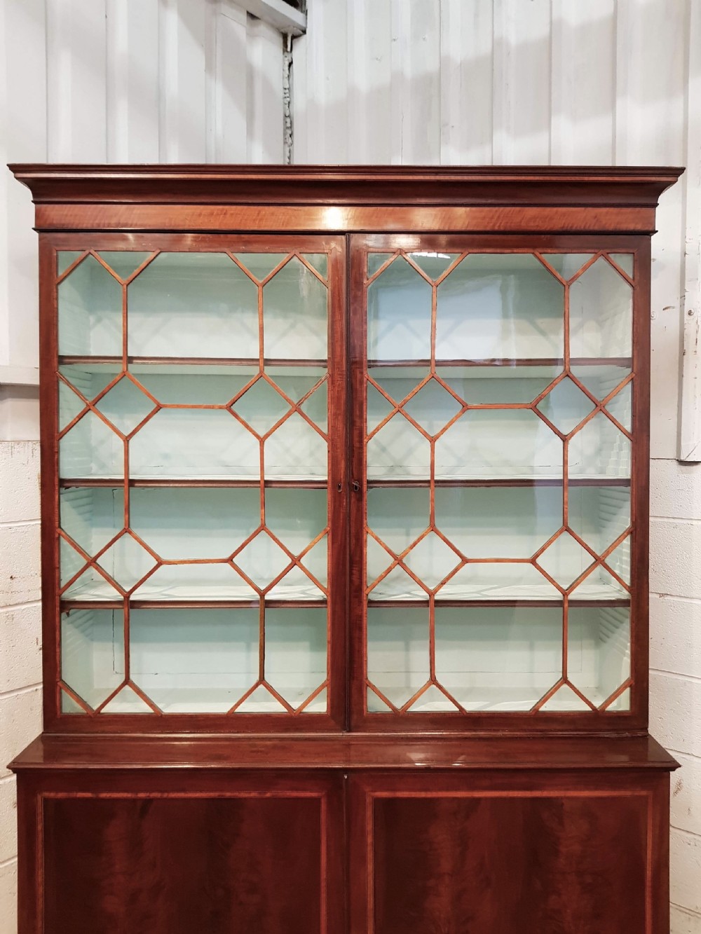 ANTIQUE GEORGIAN PERIOD MAHOGANY & SATINWOOD  ASTRAGAL GLAZED BOOKCASE C1780 View III