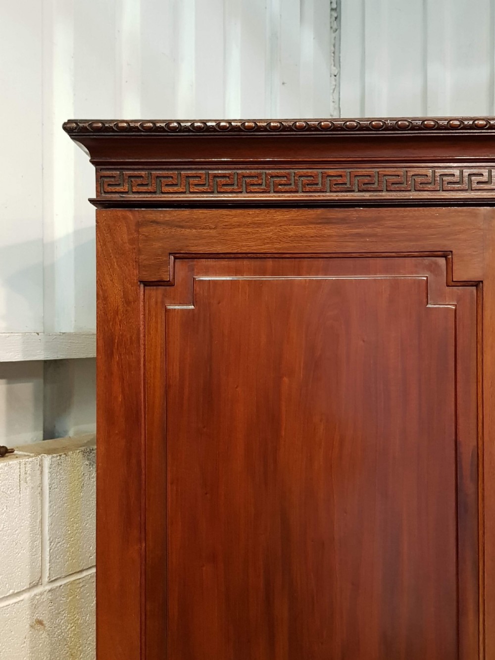ANTIQUE EDWARDIAN MAHOGANY TRIPLE WARDROBE C1900 View IV