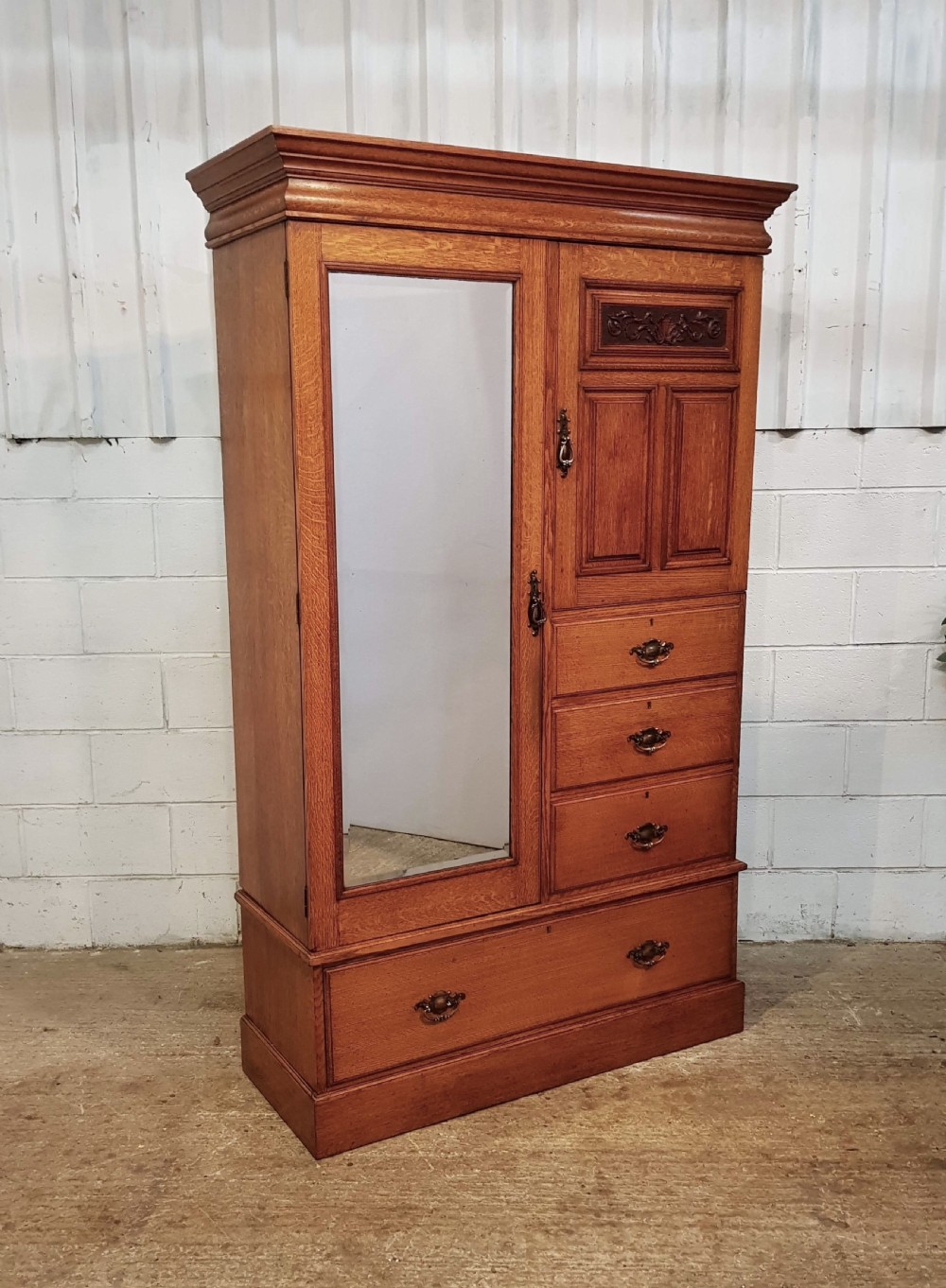 ANTIQUE ART NOUVEAU OAK COMBINATION WARDROBE C1890 View II