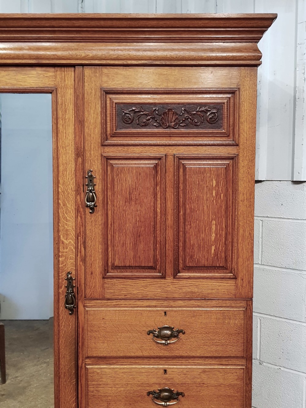 ANTIQUE ART NOUVEAU OAK COMBINATION WARDROBE C1890 View IV