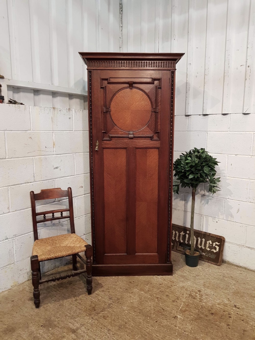 ANTIQUE ART DECO OAK HALL WARDROBE C1910 View IV