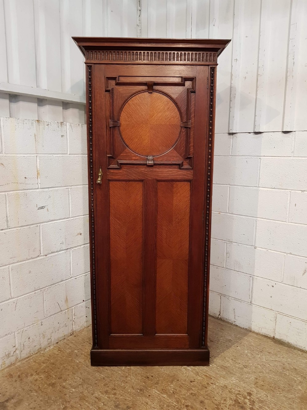 ANTIQUE ART DECO OAK HALL WARDROBE C1910 View V
