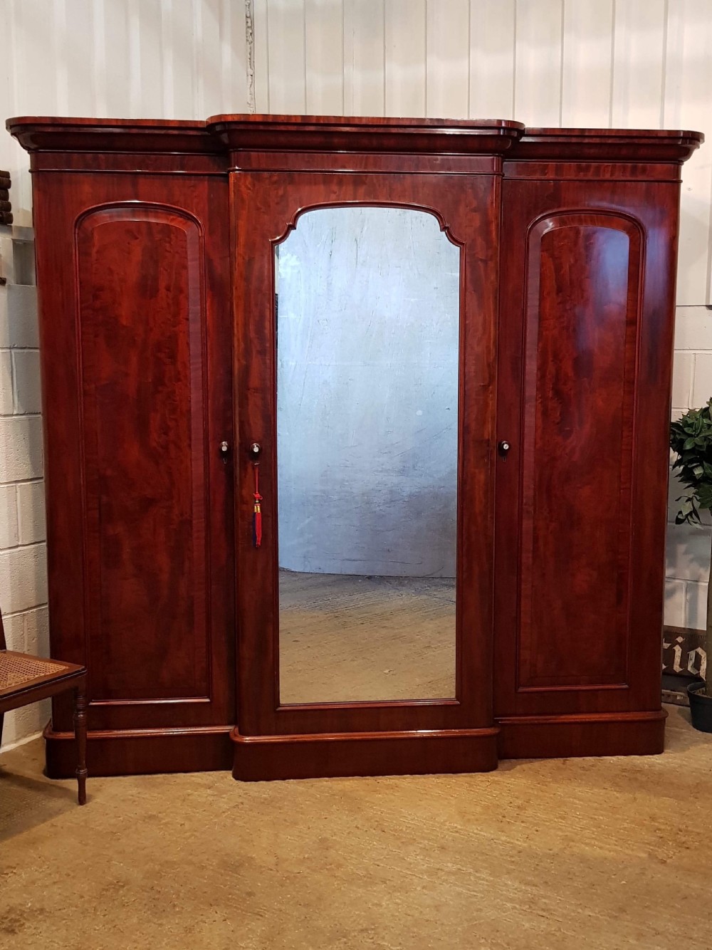 ANTIQUE VICTORIAN MAHOGANY BREAKFRONT TRIPLE WARDROBE C1880