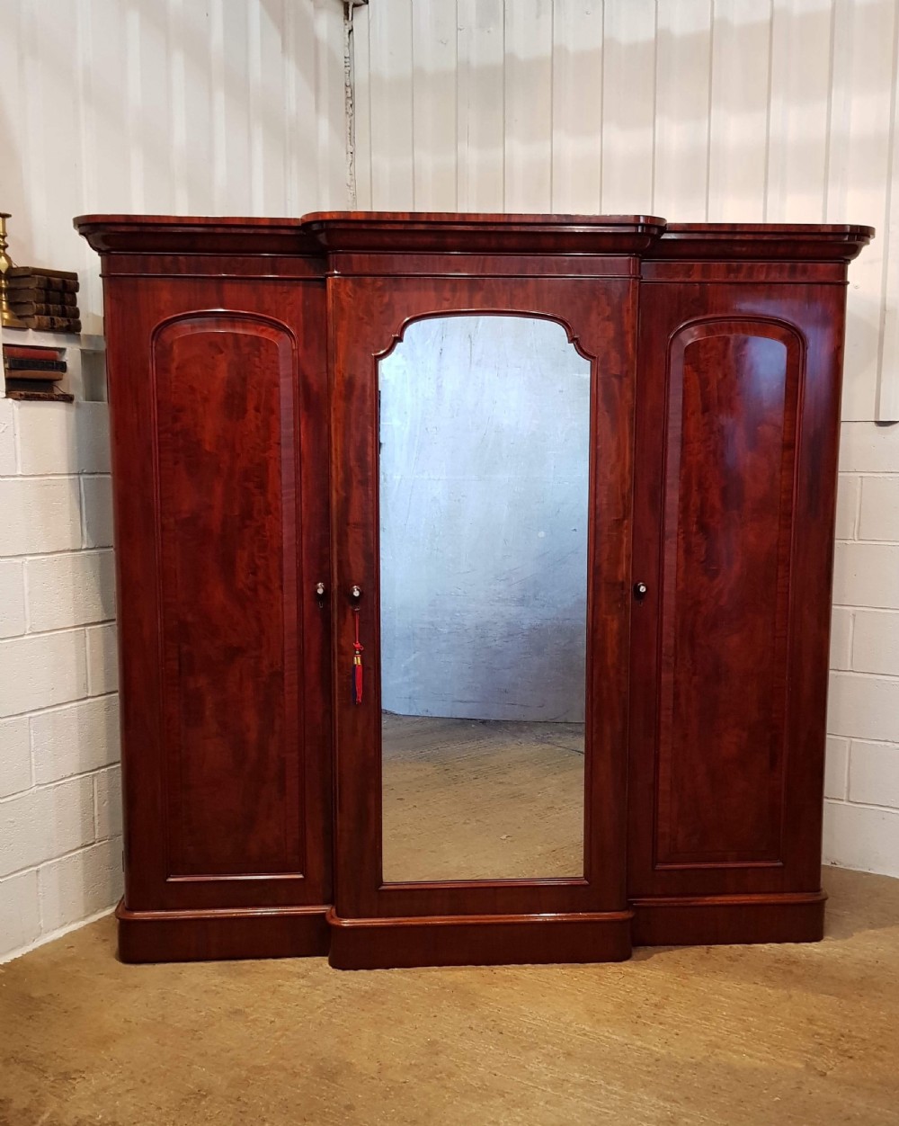 ANTIQUE VICTORIAN MAHOGANY BREAKFRONT TRIPLE WARDROBE C1880 View IV