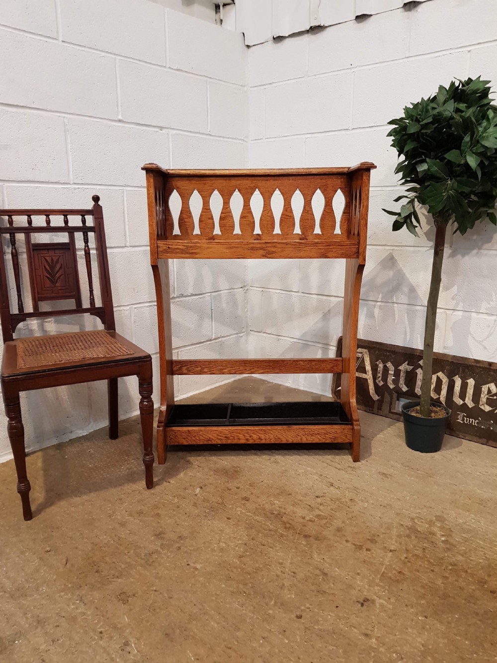 ANTIQUE ARTS & CRAFTS GOLDEN OAK STICK STAND C1890 View IV