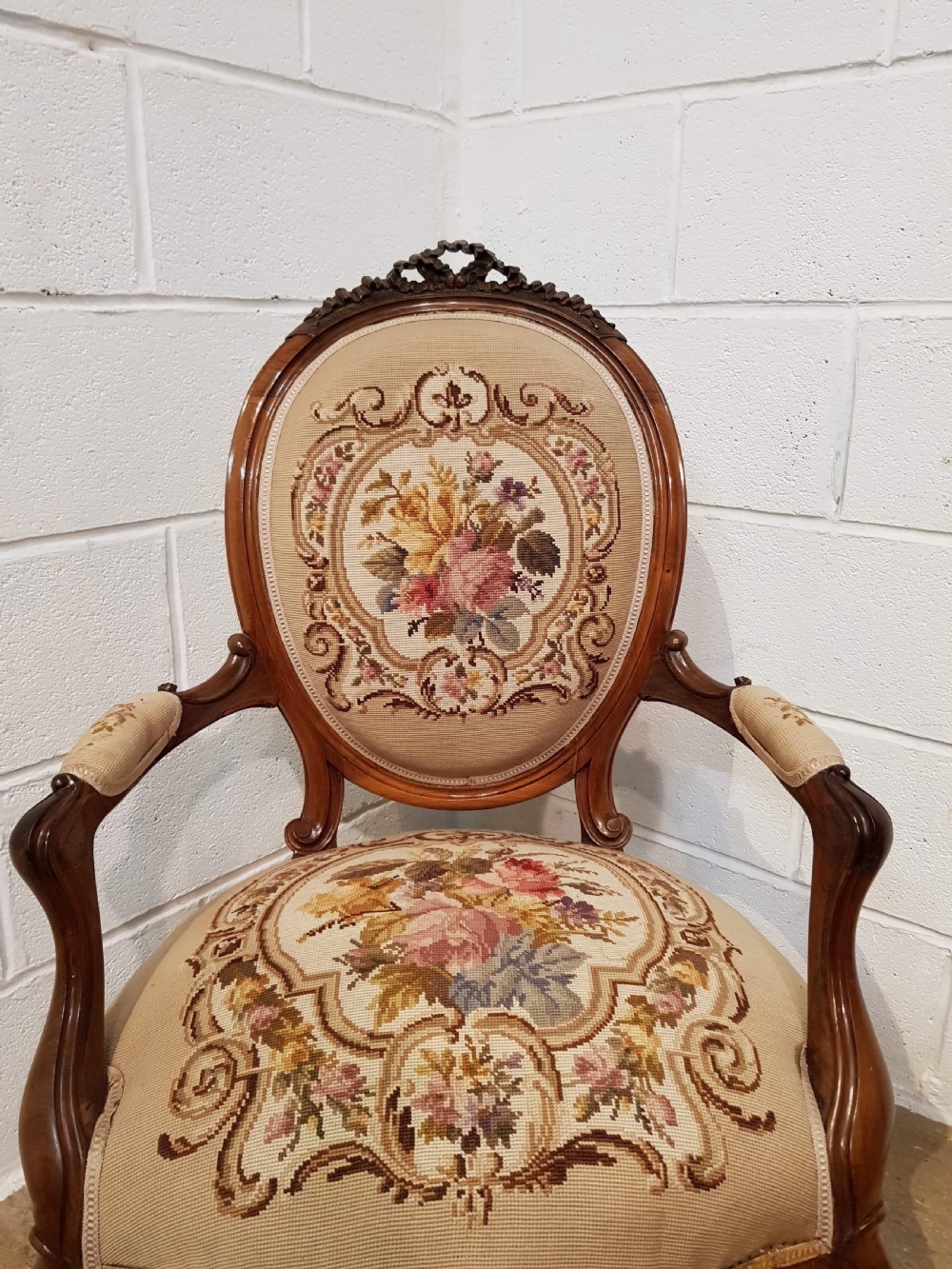 ANTIQUE 19TH CENTURY FRENCH WALNUT FAUTEUIL NEEDLEPOINT ARMCHAIR C1890 View IV