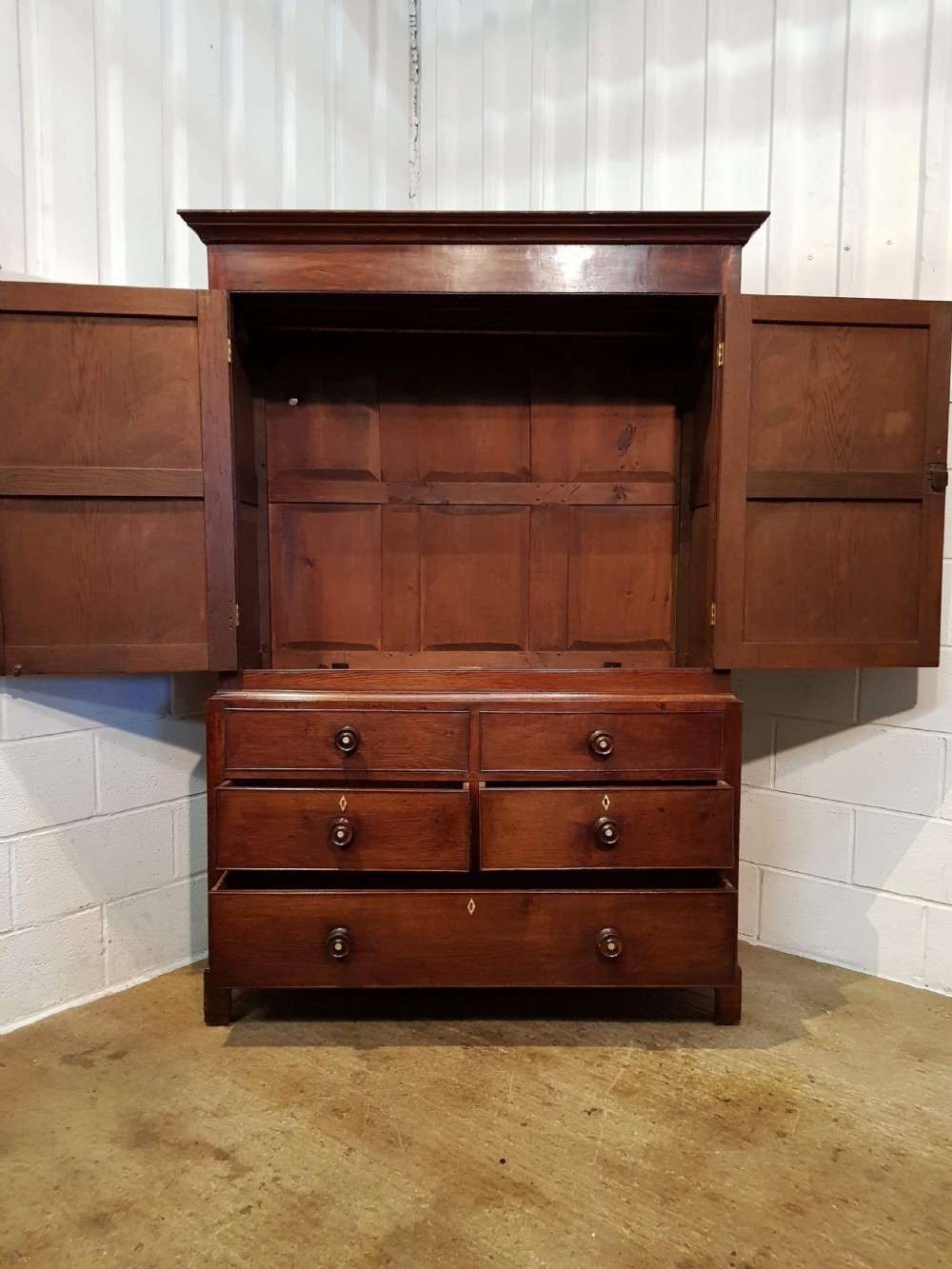 ANTIQUE LATE 18TH CENTURY COUNTRY OAK CLOTHES PRESS C1780 View V