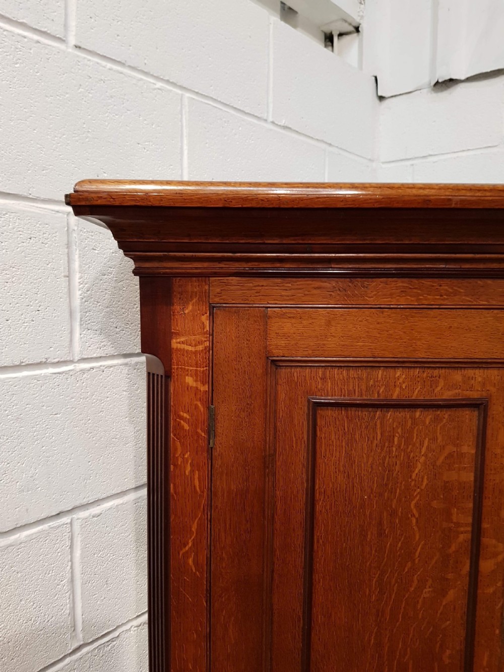 ANTIQUE 18TH CENTURY OAK AND MAHOGANY SLIM DOUBLE FRONTED CABINET C1780 View II
