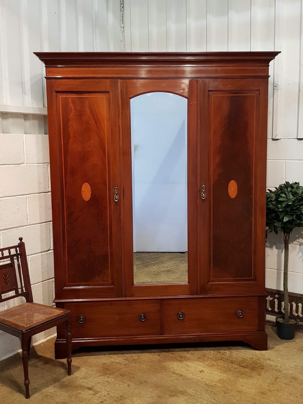 ANTIQUE EDWARDIAN MAHOGANY INLAID TRIPLE WARDROBE C1900