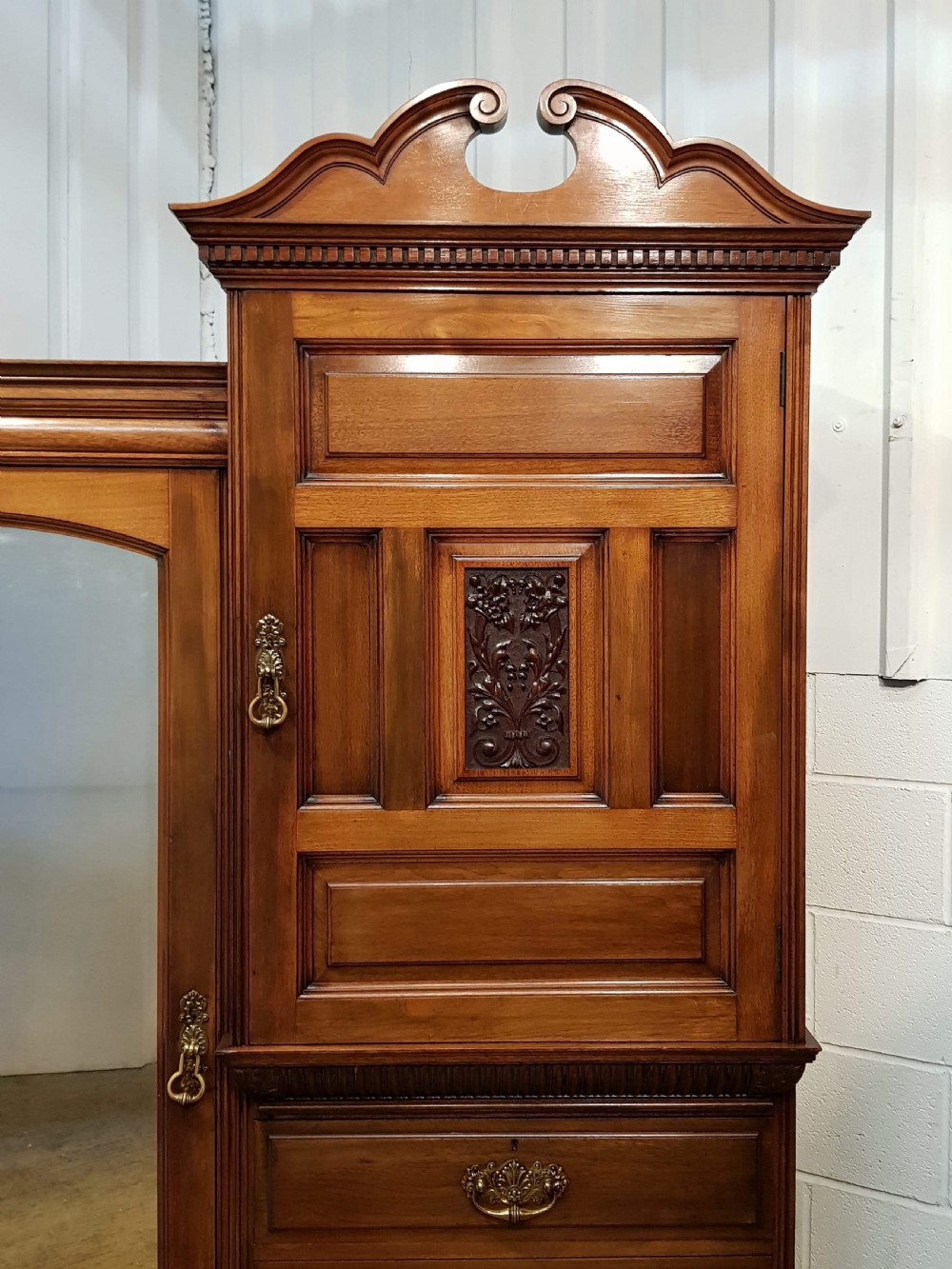 ANTIQUE ART NOUVEAU WALNUT  COMBINATION WARDROBE C1900 View II