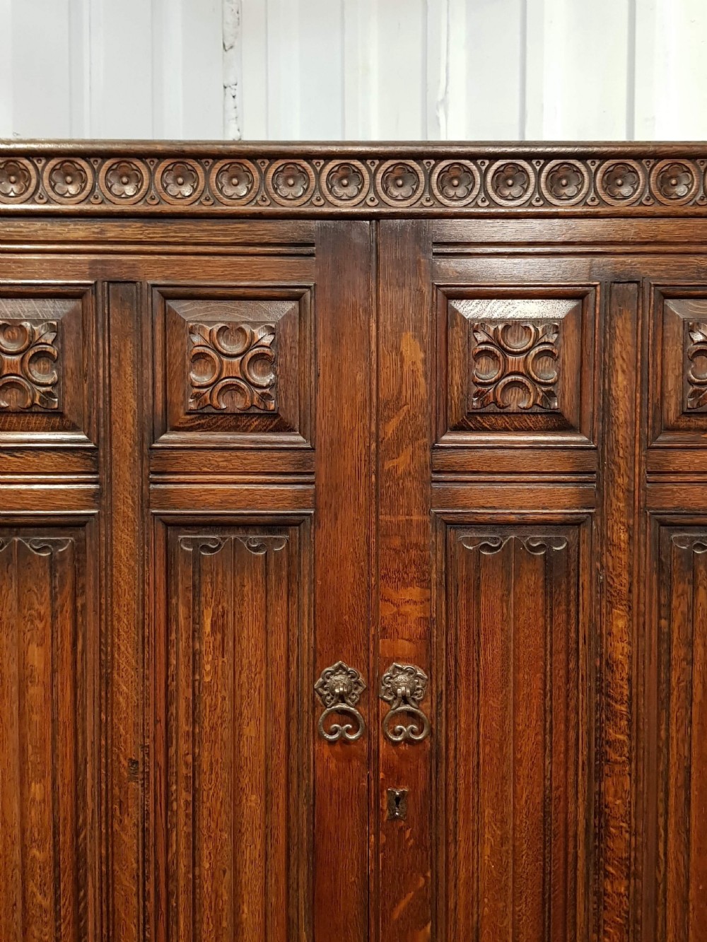 ANTIQUE  OAK LINEN FOLD DOUBLE WARDROBE C1920 View VI