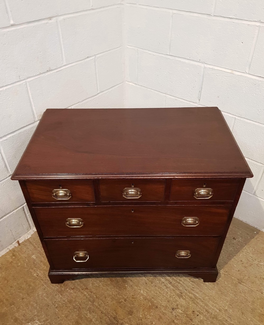 ANTIQUE 18TH CENTURY MAHOGANY DWARF CHEST OF DRAWERS C1780 View III