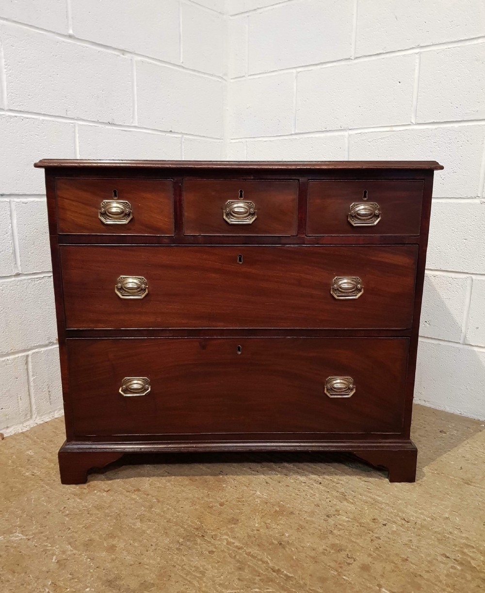 ANTIQUE 18TH CENTURY MAHOGANY DWARF CHEST OF DRAWERS C1780 View IV