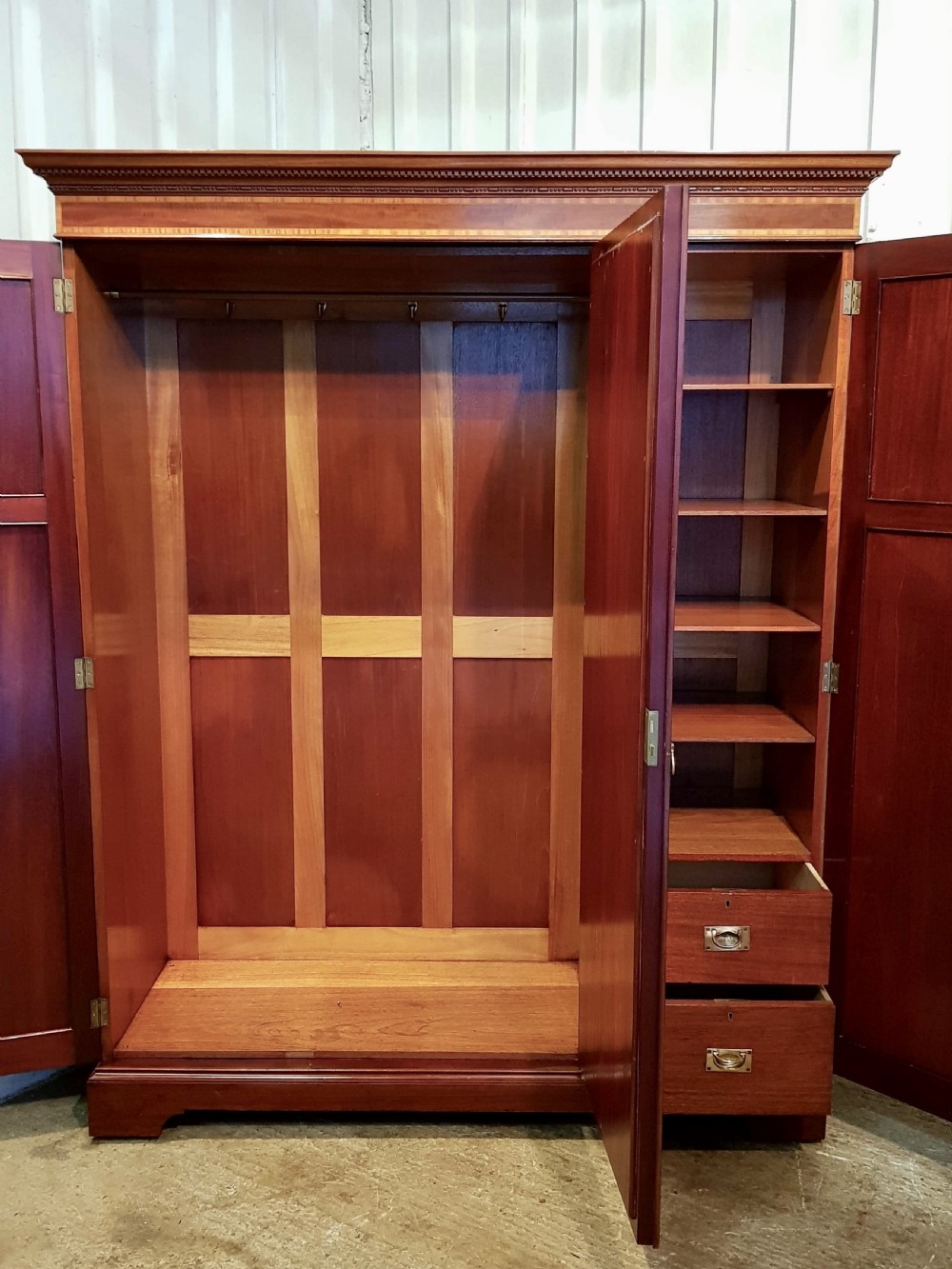 ANTIQUE EDWARDIAN MAHOGANY INLAID SMALL TRIPLE WARDROBE C1900 View II