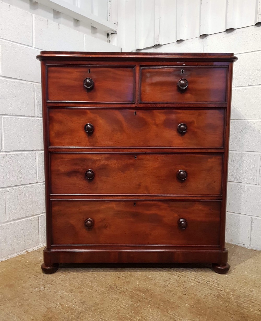 ANTIQUE VICTORIAN MAHOGANY CHEST OF DRAWERS C1880 View II