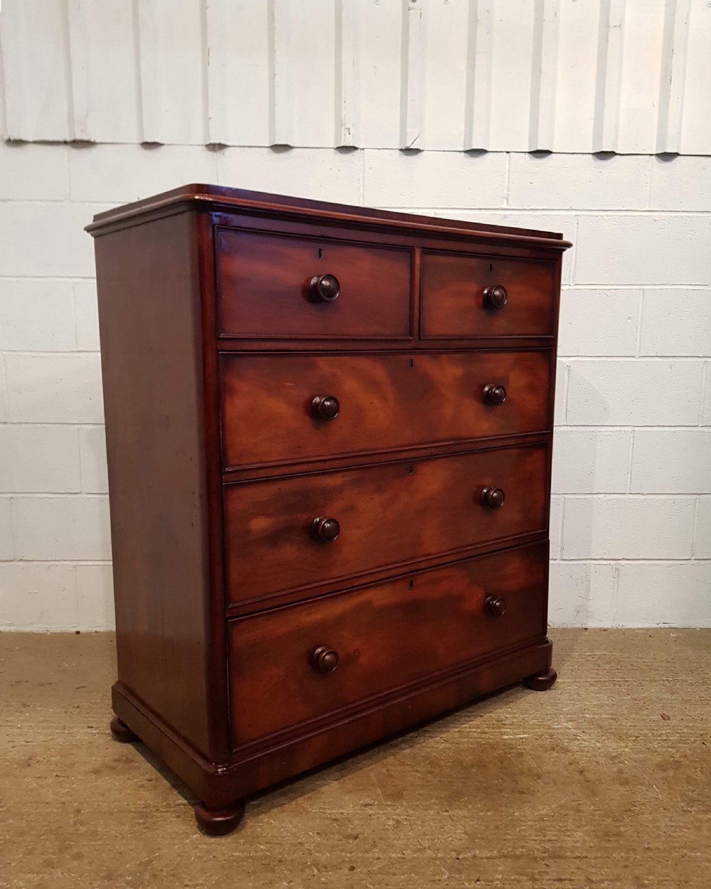 ANTIQUE VICTORIAN MAHOGANY CHEST OF DRAWERS C1880 View V