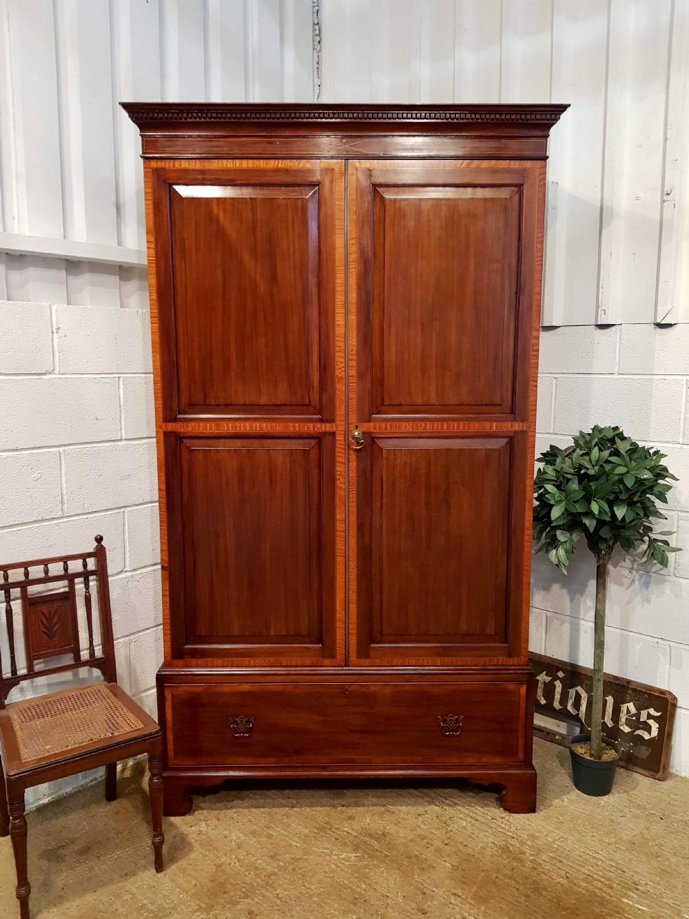 ANTIQUE VICTORIAN REGENCY MAHOGANY & SATINWOOD DOUBLE WARDROBE C1890