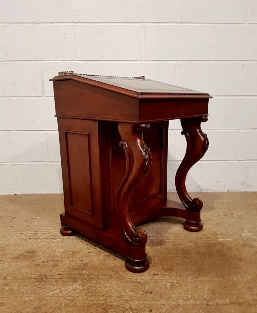 ANTIQUE VICTORIAN MAHOGANY DAVENPORT C1870