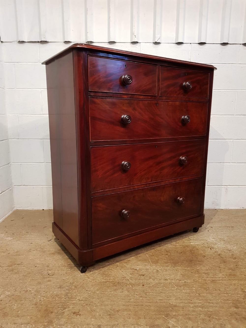 ANTIQUE VICTORIAN MAHOGANY CHEST OF DRAWERS C1880 View V