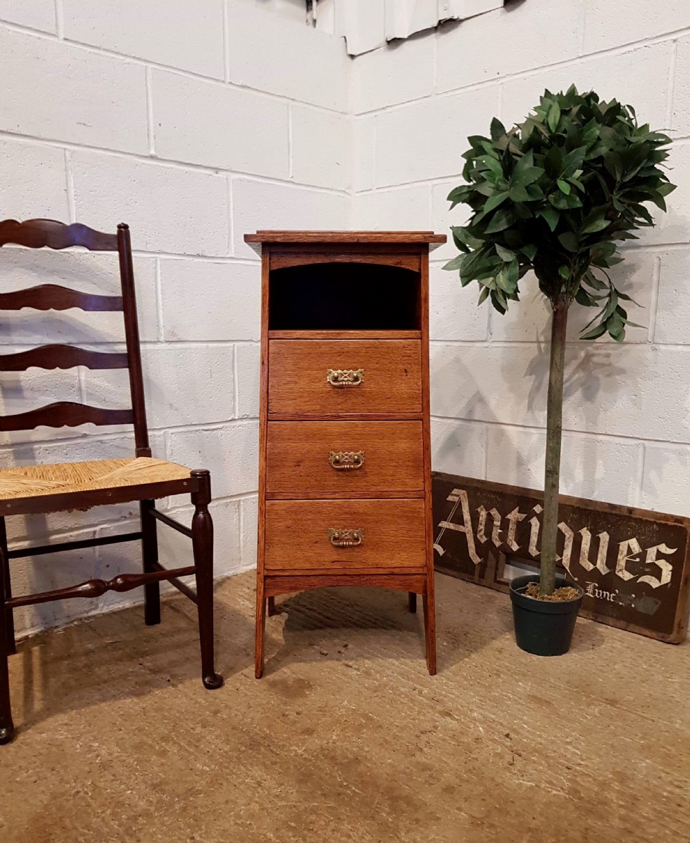 ANTIQUE ARTS & CRAFTS GOLDEN OAK LIBERTY CHEST OF DRAWERS C1890 View III