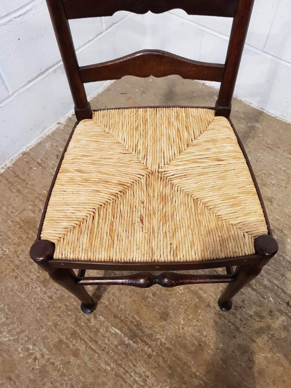 ANTIQUE SET EIGHT OAK LADDER BACK DINING CHAIRS WITH RUSH SEATS C1910 View III