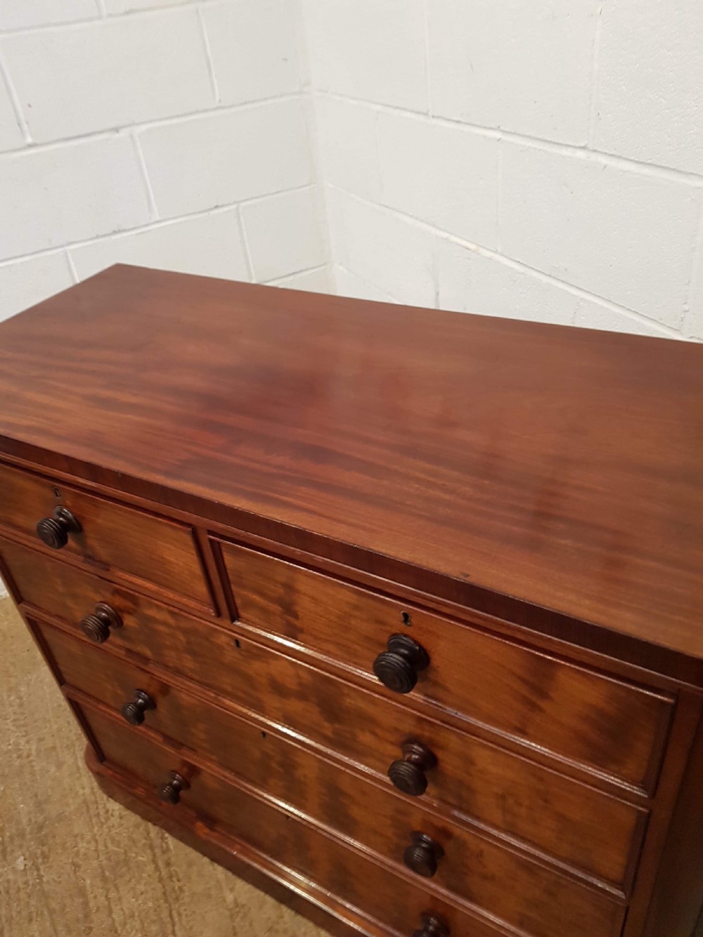 ANTIQUE VICTORIAN MAHOGANY CHEST OF DRAWERS C1880 View II