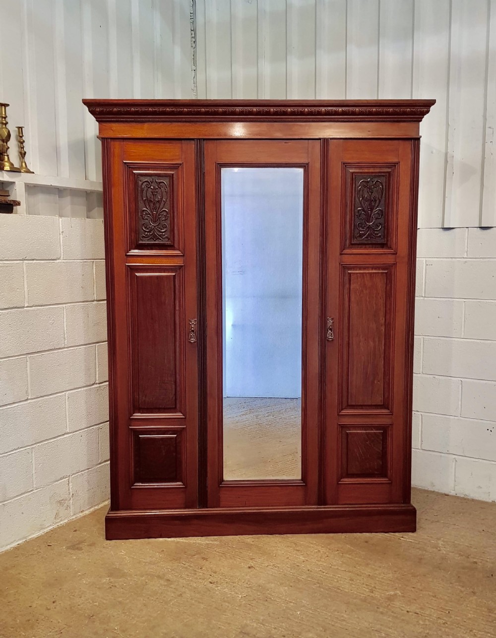 ANTIQUE LATE VICTORIAN SMALL WALNUT TRIPLE WARDROBE C1890 View II