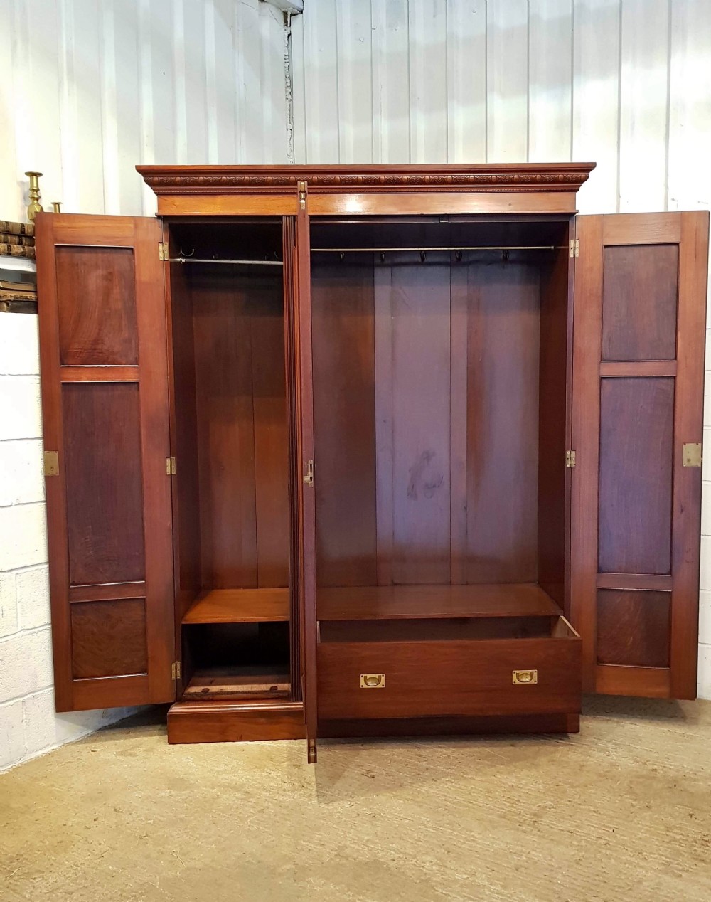 ANTIQUE LATE VICTORIAN SMALL WALNUT TRIPLE WARDROBE C1890 View III