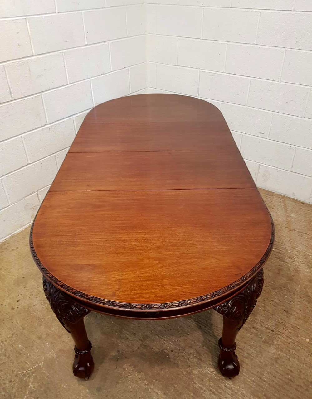 ANTIQUE EDWARDIAN MAHOGANY EXTENDING DINING TABLE C1900 View II