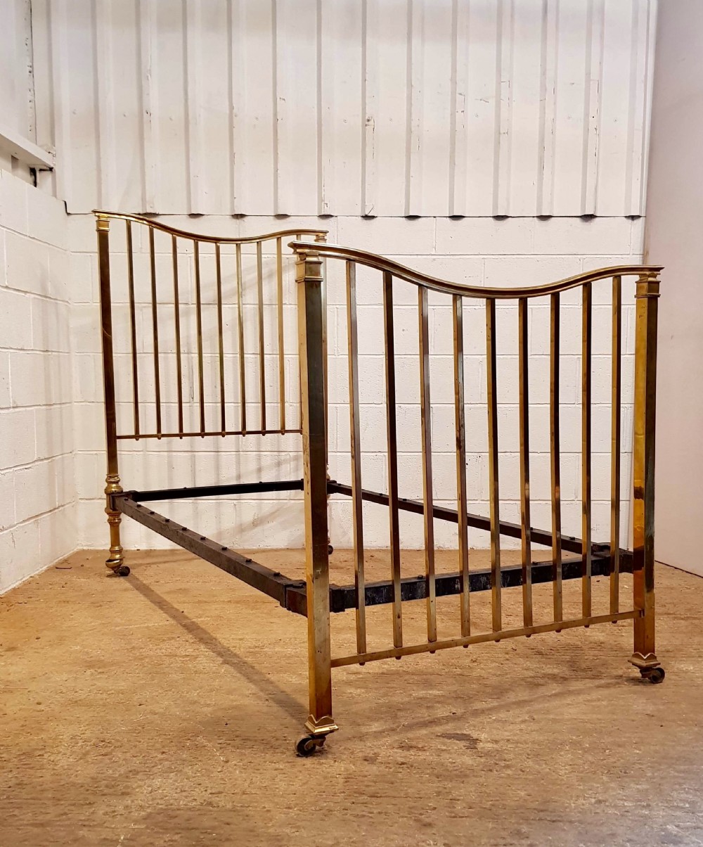 ANTIQUE VICTORIAN PAIR OF BRASS SINGLE BEDS C1880 View III