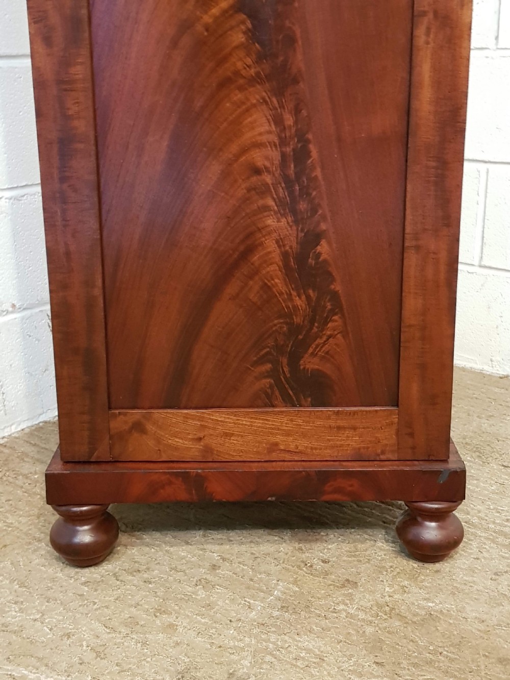 ANTIQUE PAIR VICTORIAN FLAMED MAHOGANY SENTRY SINGLE WARDROBES C1880 View VII