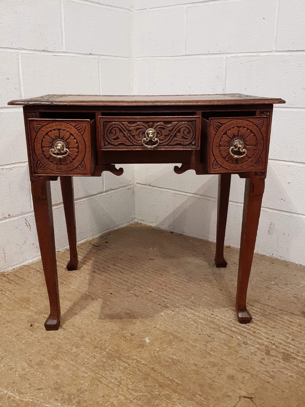 ANTIQUE GEORGIAN PERIOD CARVED OAK LOWBOY C1780 View II