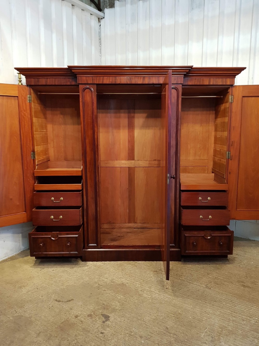 ANTIQUE VICTORIAN MAHOGANY TRIPLE BREAKFRONT WARDROBE COMPACTUM C1880 View VI
