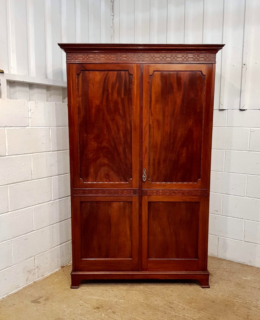 ANTIQUE EDWARDIAN CHIPPENDALE MAHOGANY DOUBLE WARDROBE C1900 View VI
