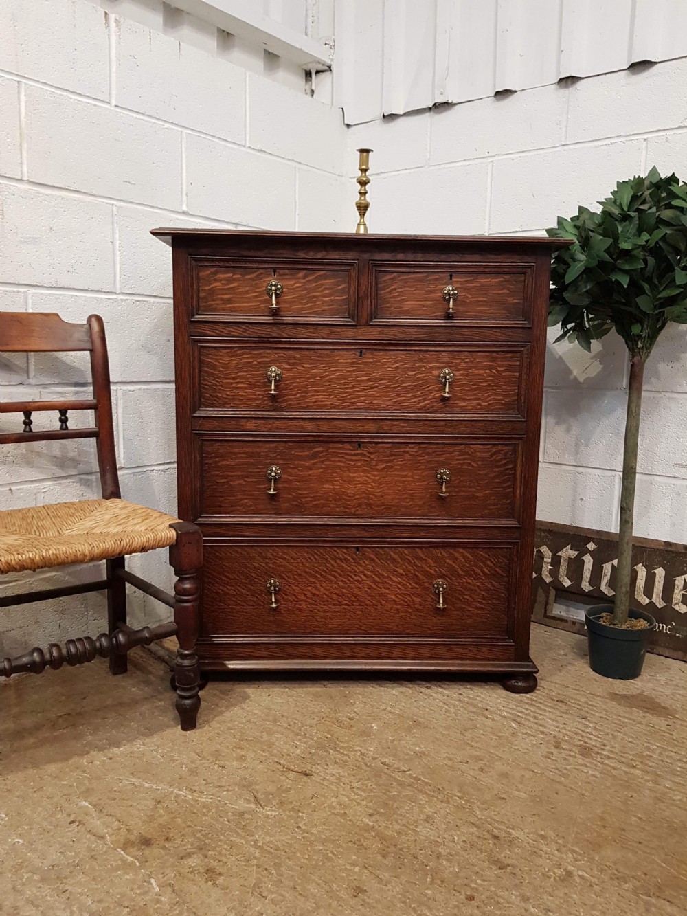 ANTIQUE EDWARDIAN OAK CHEST OF DRAWERS C1900