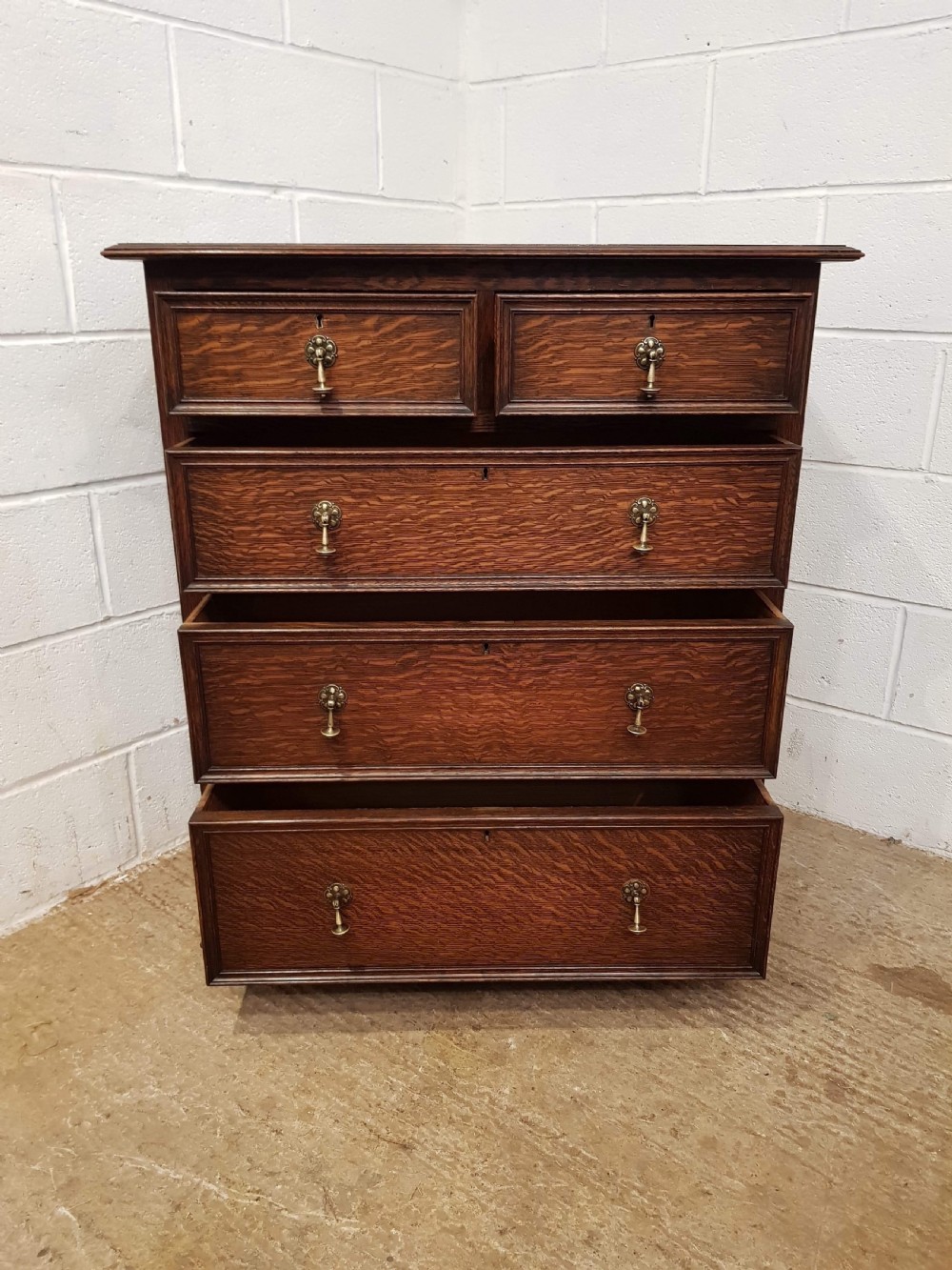 ANTIQUE EDWARDIAN OAK CHEST OF DRAWERS C1900 View V