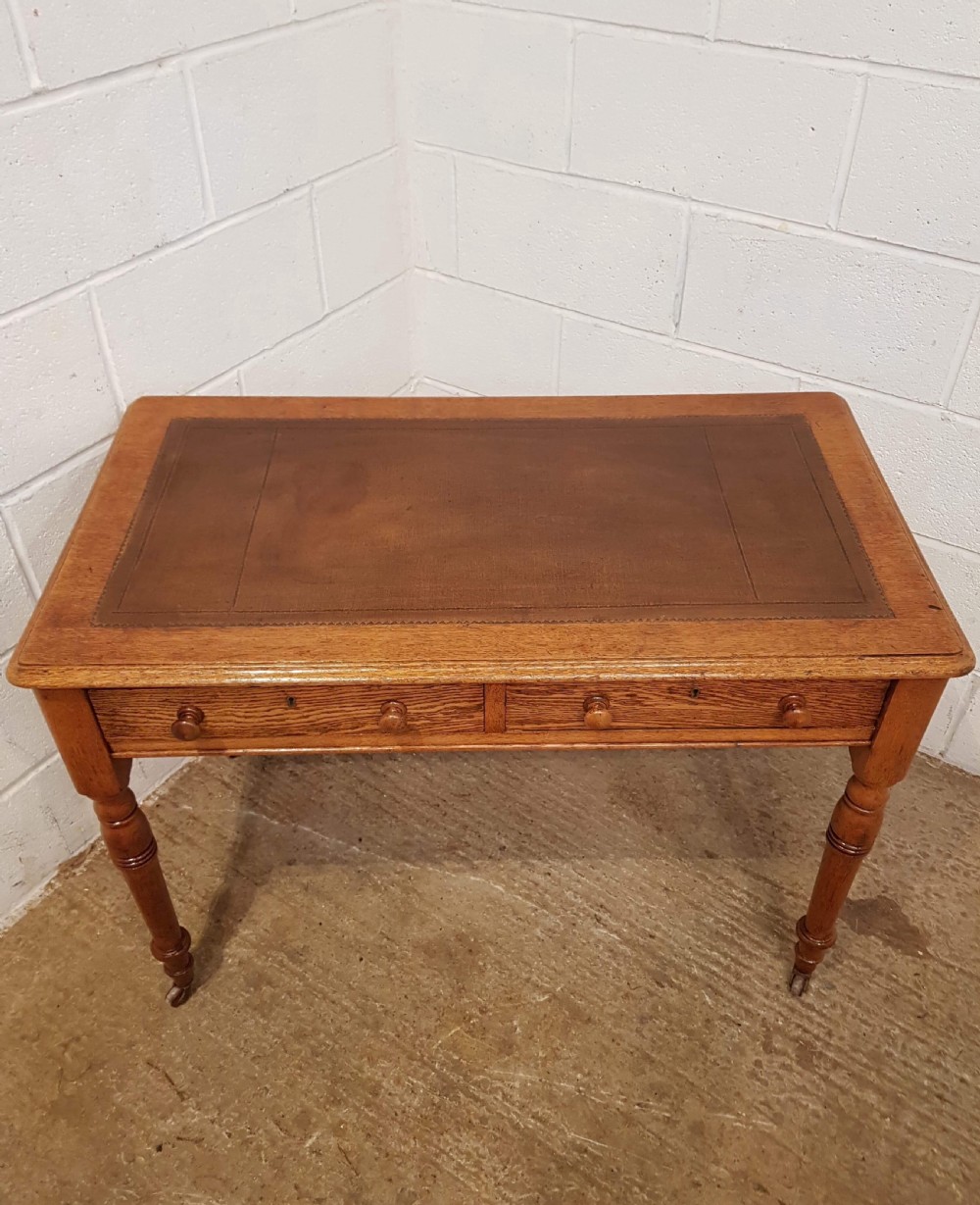 ANTIQUE VICTORIAN OAK LEATHER TOPPED WRITING TABLE C1880 View VI