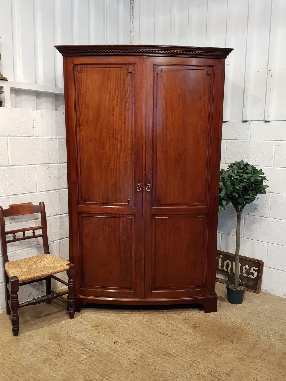 ANTIQUE EDWARDIAN MAHOGANY BOW FRONT COMBINATION WARDROBE C1900